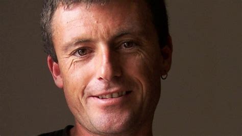 mid inquiry|Homicide Squad detective takes over inquiry into death of Simon .